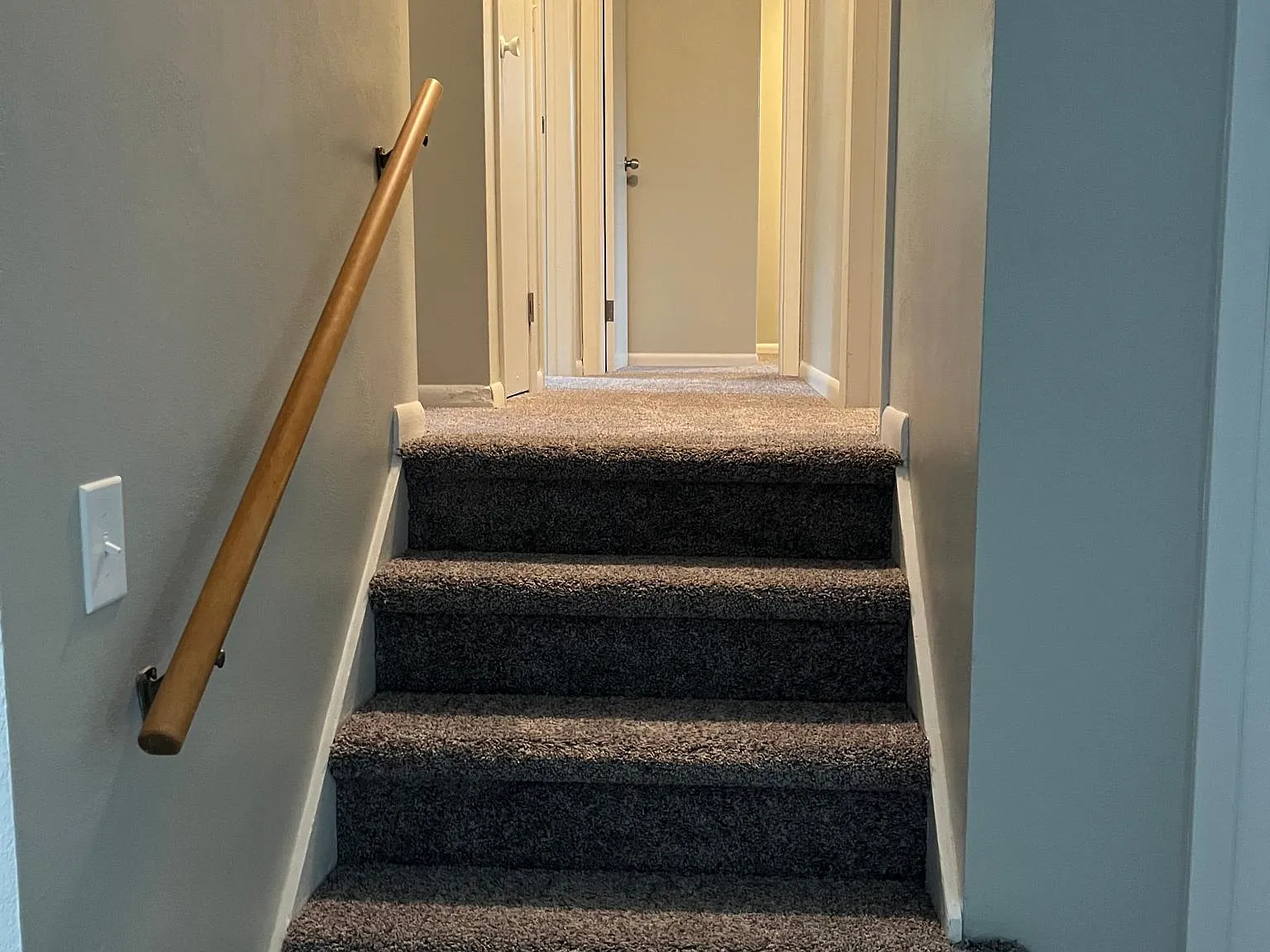 1515 Lincoln Ct — Photo 4