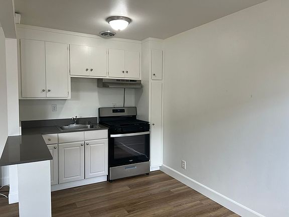 4th image of 710 E Foothill Blvd APT 2