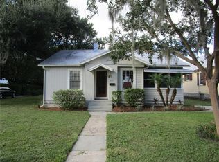 357 E 6th Ave, Mount Dora, FL 32757
