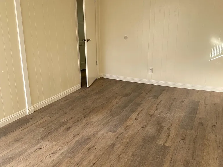 111 S Magnolia Ave — Photo 12