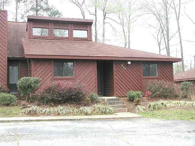 1st image of 209 Rock Knoll Dr