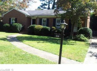 516 Hillwood Ct, Greensboro, NC 27410
