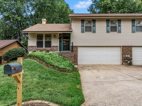 21 Telluride Dr, Saint Peters, MO 63376