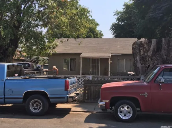 924 Santa Fe Ave, Modesto, CA 95351
