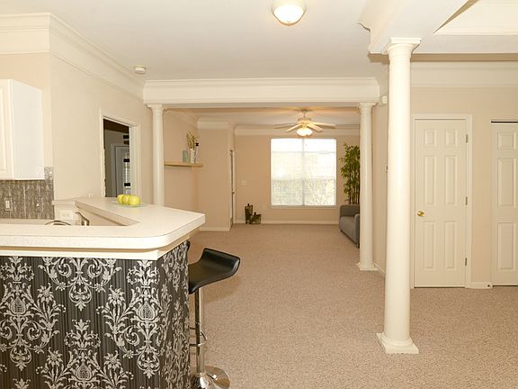 4th image of 2023 Whitemarsh Way #2023