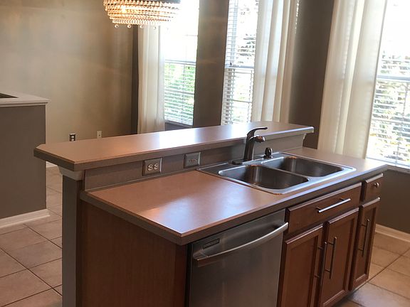 4th image of 2964 Bayshore Pointe Dr