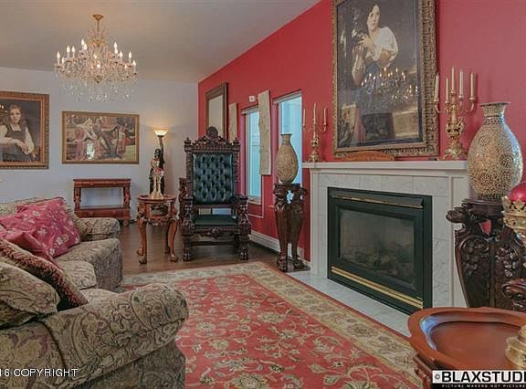 5th image of 1315 D St