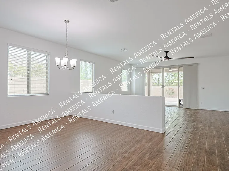 13607 W Briles Rd — Photo 7