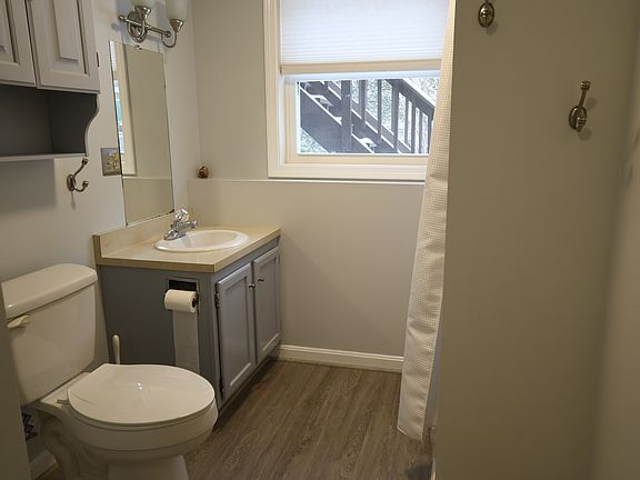 Downstairs 1&3/4 bath