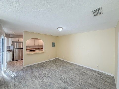 3rd image of 1873 N Congress Ave