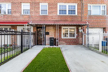 836 East 221st Street