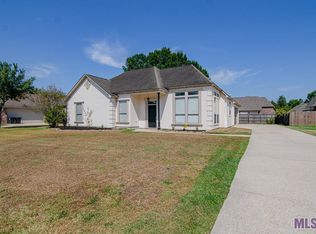 13080 Dutchtown Lakes Dr, Geismar, LA 70734