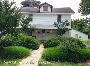 1105 McCormick St, Greensboro, NC 27403