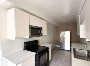 1203 N Kings Rd #209, West Hollywood, CA 90069