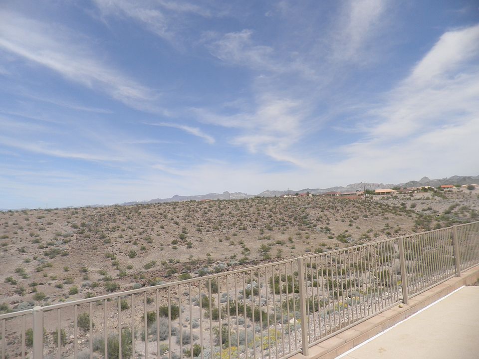 2nd image of 2537 Majestic Way