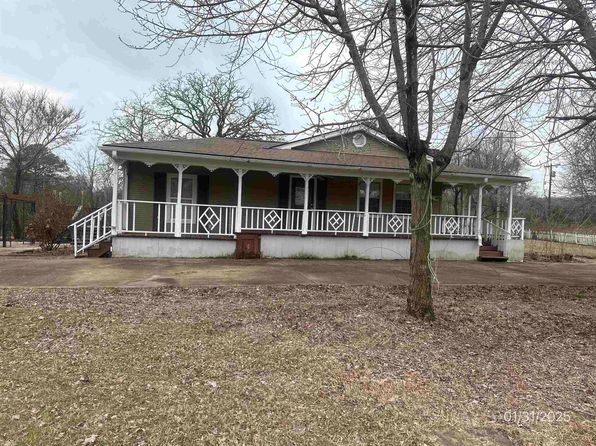1013 Elm St, Coal Hill, AR 72832