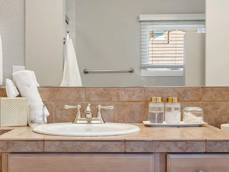 1025 Jupiter Dr — Photo 31
