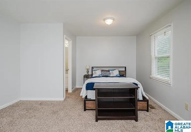 218 Carl Nichols Dr — Photo 8
