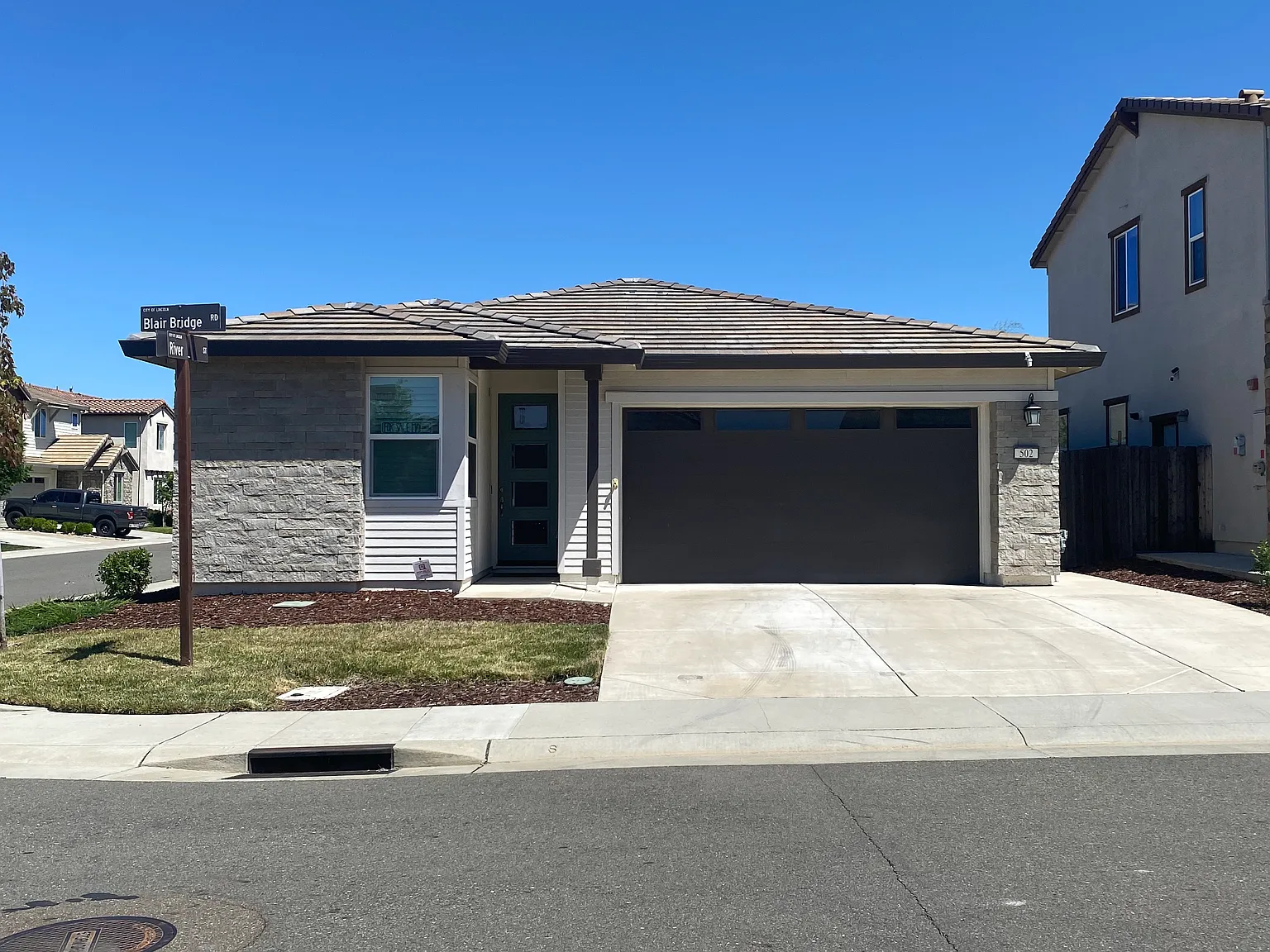 3 bed, 1400 sqft, $2,750 — Photo 1