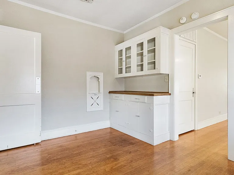 504 Gladstone Blvd — Photo 18