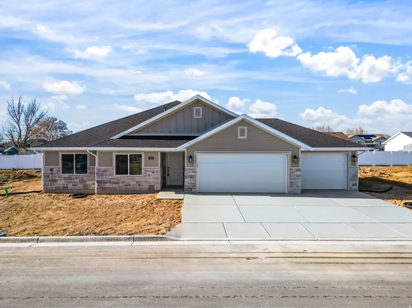 339 N 3250 W #12, West Point, UT 84015