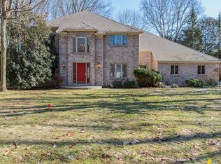 8551 Colony Ln, Kalamazoo, MI 49009