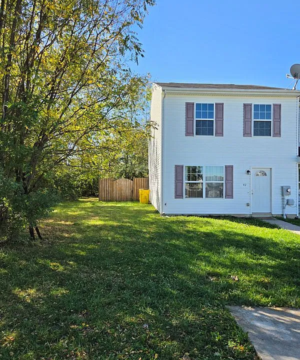 42 Ostrich Ln