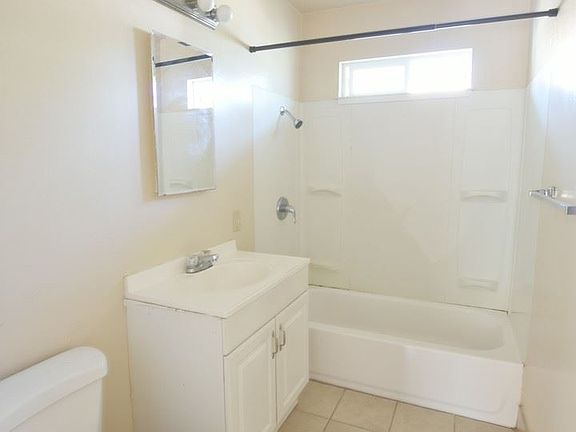 5th image of 478 Malabar Dr
