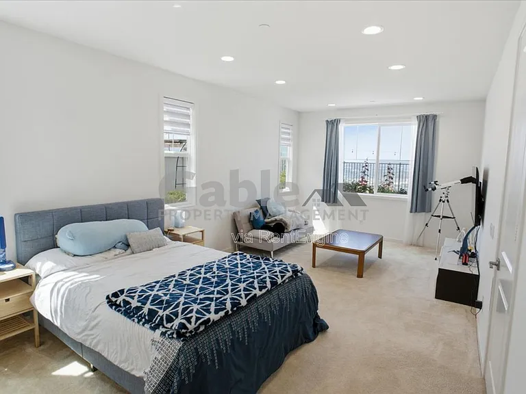 17952 Spire Ct — Photo 10