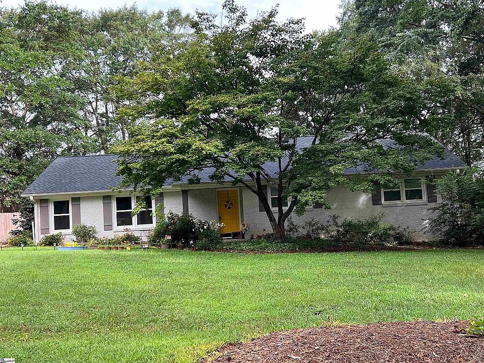 1st image of 207 Drewry Rd