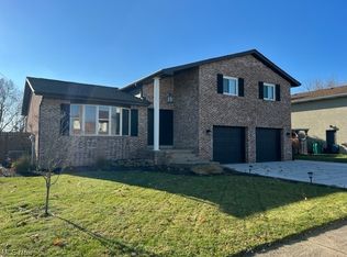184 Beacon Dr, Weirton, WV 26062