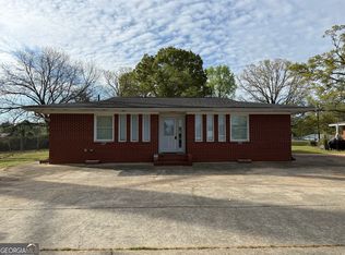 657 Athens St, Jefferson, GA 30549