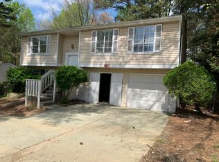 5557 Singleton Rd, Norcross, GA 30093