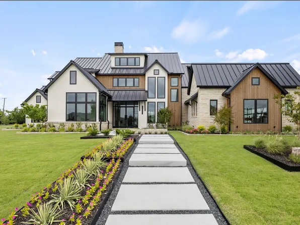 311 Longview Pl, Heath, TX 75032