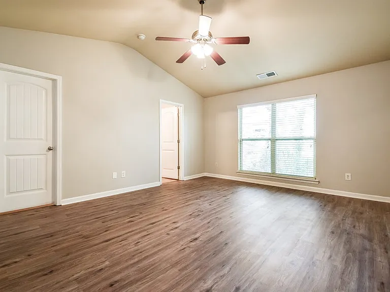 118 Cassady Ln — Photo 11