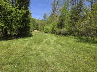 301 Bobcat Rd, Linden, TN 37096