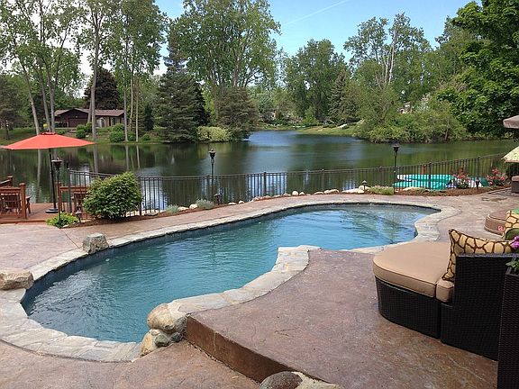 4th image of 52579 Seven Oaks Dr