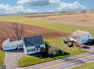 616 S Colebrook Rd, Manheim, PA 17545