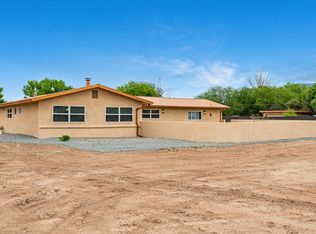 672 Coronado Rd, Corrales, NM 87048