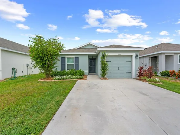 17071 Oval Rum Dr, Wimauma, FL 33598