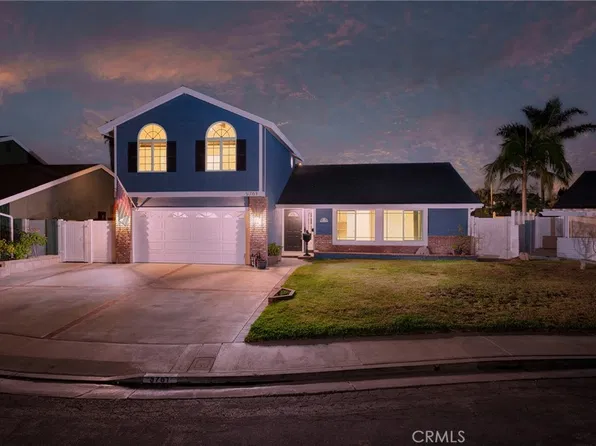 5761 Rogers Dr, Huntington Beach, CA 92649