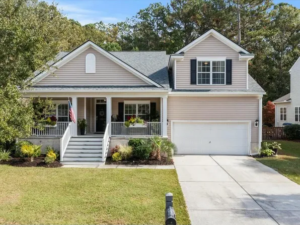 1917 Bristle Pine Ct, Mount Pleasant, SC 29466