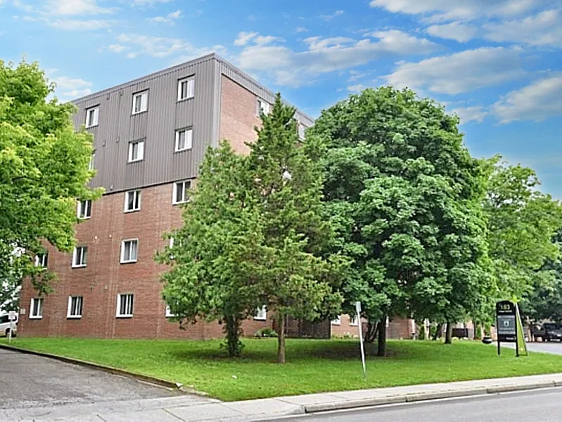 183 Lisgar Avenue — Photo 2