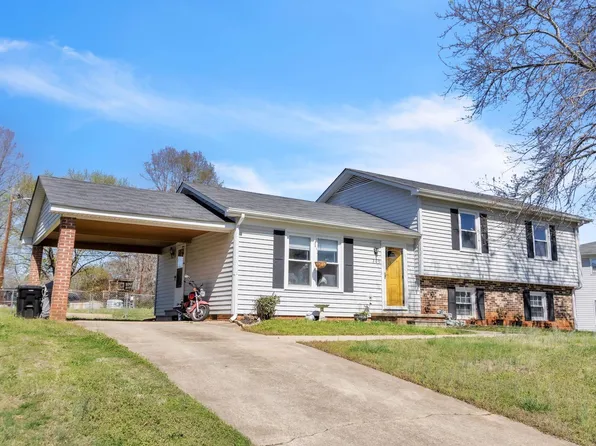 209 Brookmere Rd, Simpsonville, SC 29681