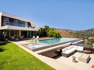 2008 Hercules Dr, Los Angeles, CA 90046