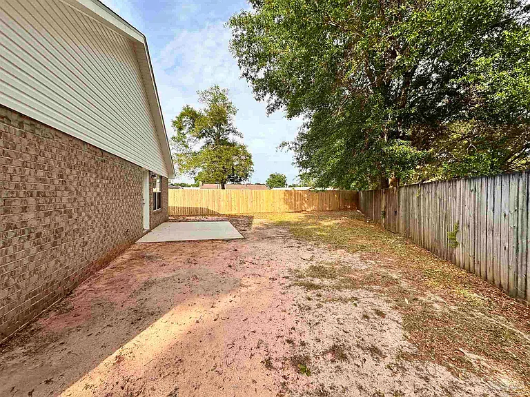 4856 Genevive Ct — Photo 19