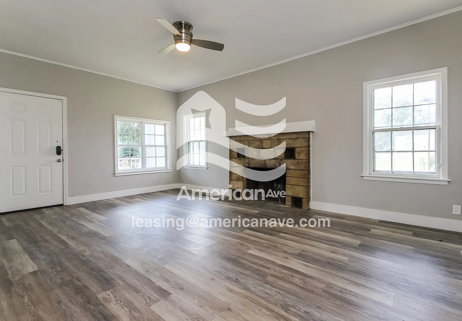 3 bed, 2.0 bath, 1249 sqft, $1,286 — Photo 3