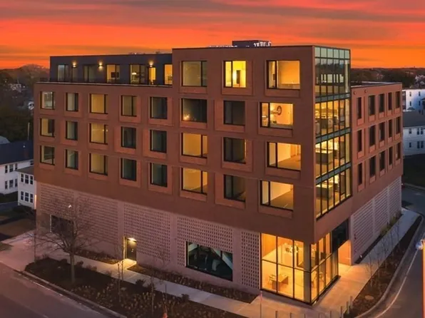 57 Quincy Shore Dr Unit 412, Quincy, MA 02171