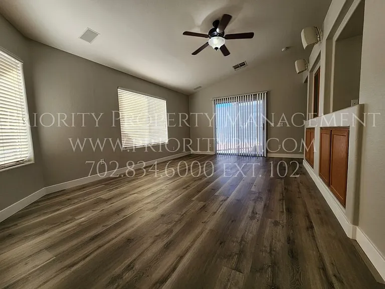 3405 Termination Ct — Photo 3