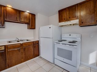 624 E Wood Ave, Springfield, IL 62702